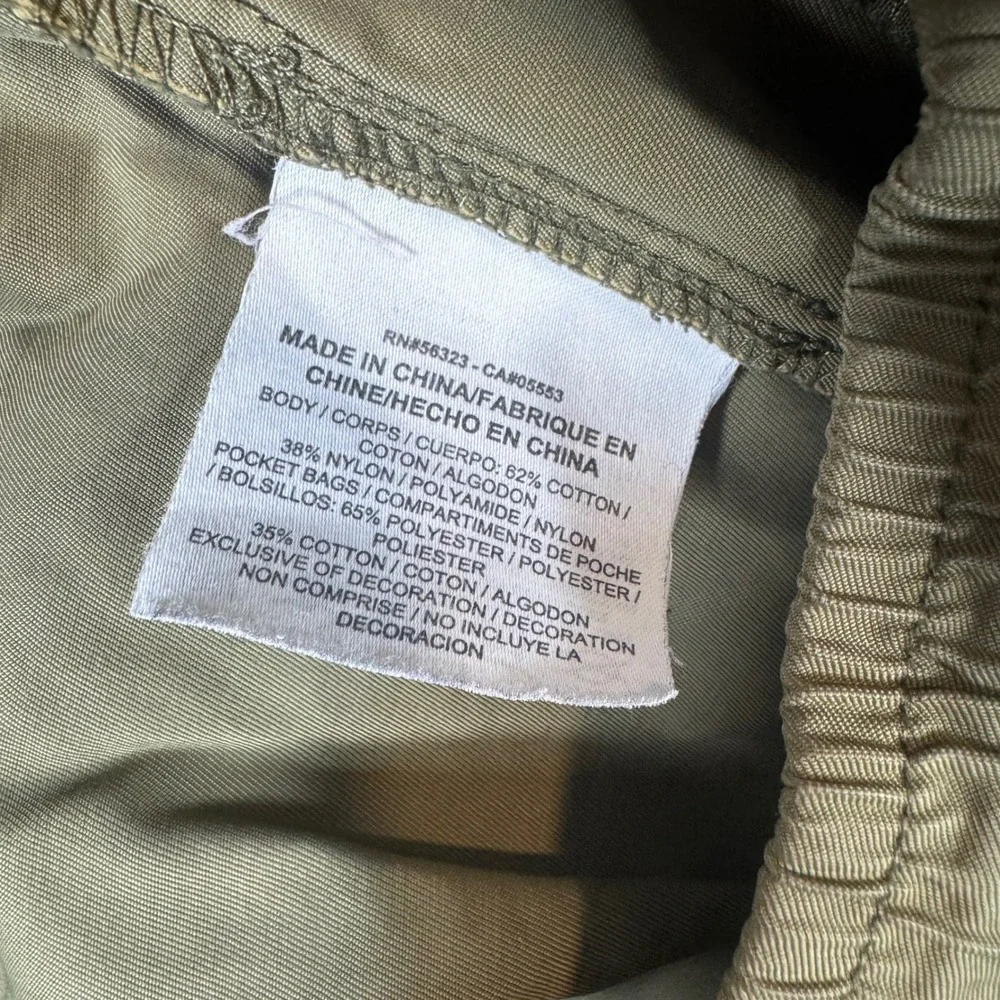 Nike Mens Sportswear Woven Jogger Pants Khaki Tan Olive Green Size L Large
